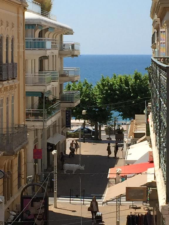 F2 Balcon A 1Minute De La Plage Saint-Raphaël 客房 照片